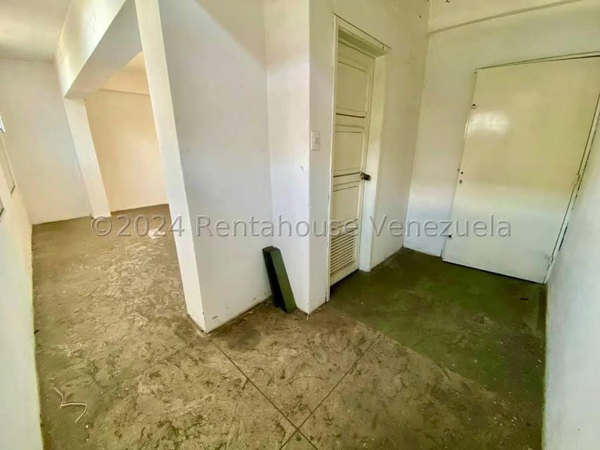 Comercial (Oficina) en Alquiler en Centro, Lara - 3