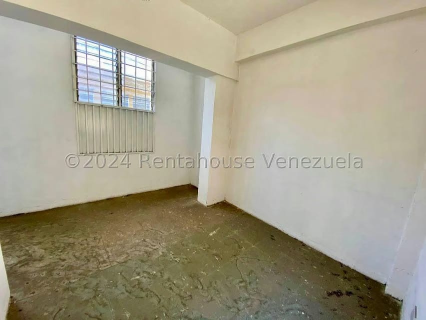 Comercial (Oficina) en Alquiler en Centro, Lara - 9