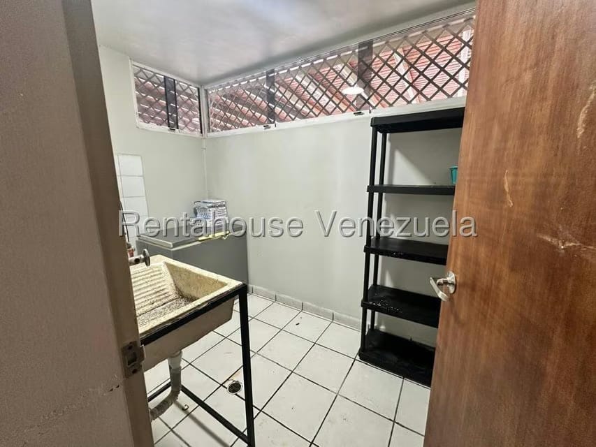 Casa (Duplex) en Alquiler en Plaza Antigua, Portuguesa - 8