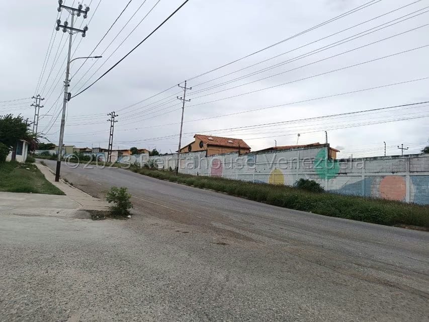 Terreno (Residencial) en Venta en Agua Viva, Lara - 25