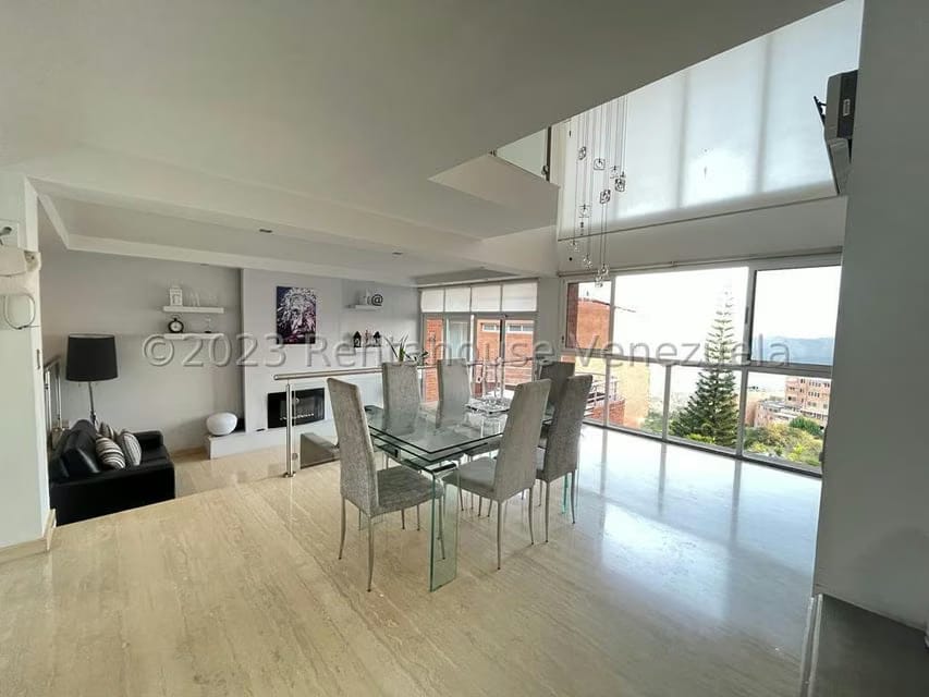 Townhouse (Multiples Niveles) en Venta en Loma Linda, Distrito Metropolitano - 5