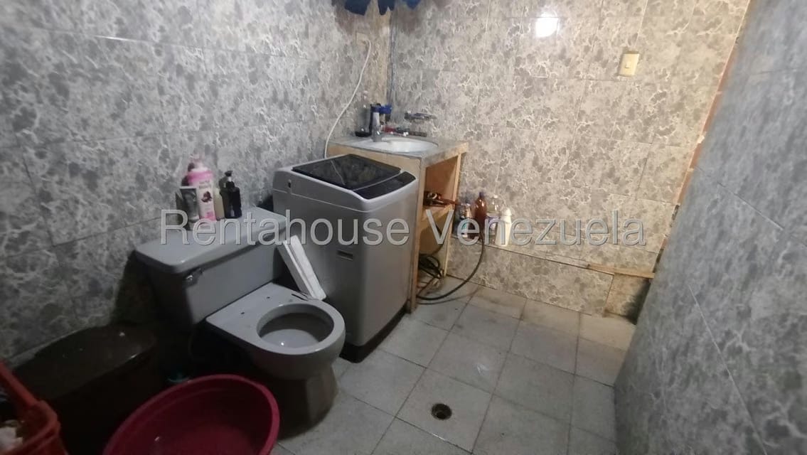 Casa (Multipes Niveles) en Venta en Catia, Distrito Metropolitano - 20