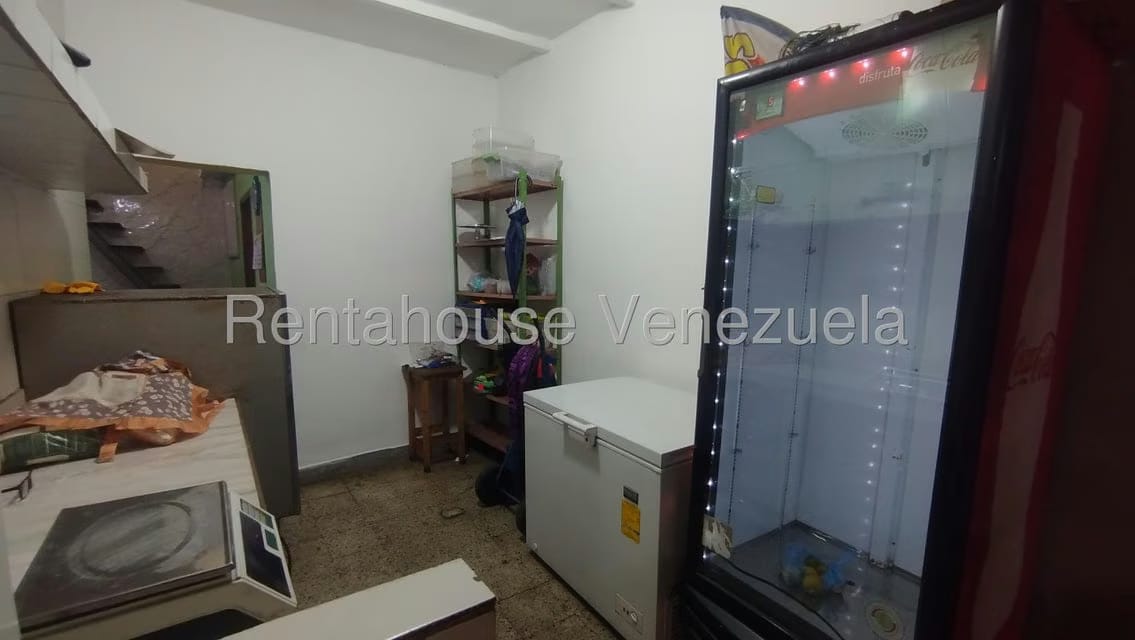 Casa (Multipes Niveles) en Venta en Catia, Distrito Metropolitano - 10