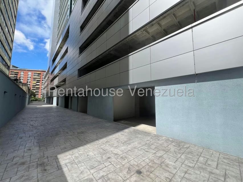 Comercial (Local Comercial) en Alquiler en Campo Alegre, Distrito Metropolitano