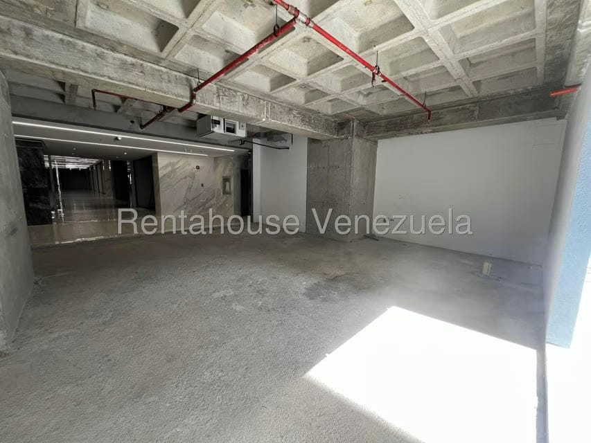 Comercial (Local Comercial) en Alquiler en Campo Alegre, Distrito Metropolitano - 4