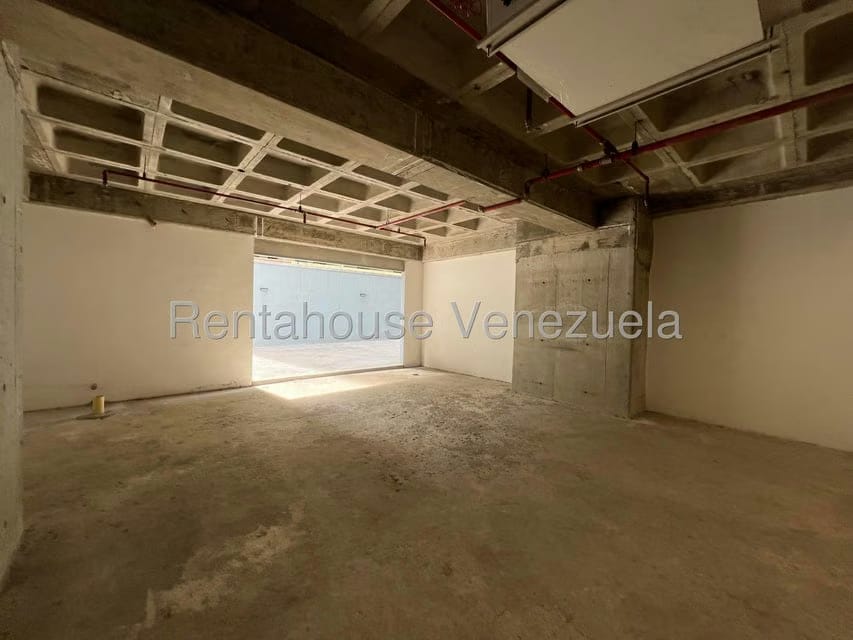 Comercial (Local Comercial) en Alquiler en Campo Alegre, Distrito Metropolitano - 6