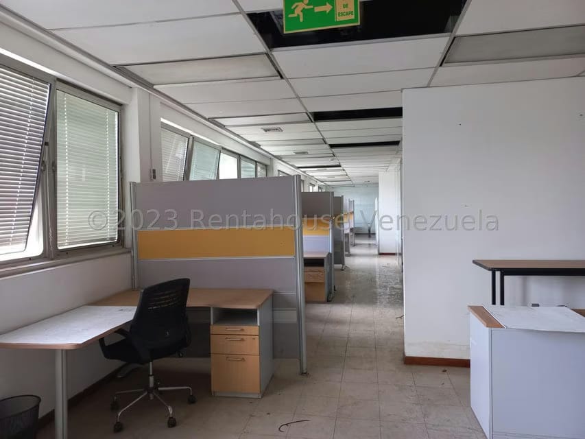 Comercial (Oficina) en Alquiler en Macaracuay, Distrito Metropolitano - 13