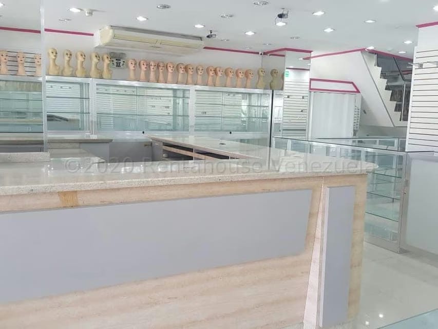 Comercial (Local Comercial) en Venta en Zona Centro, Aragua - 11