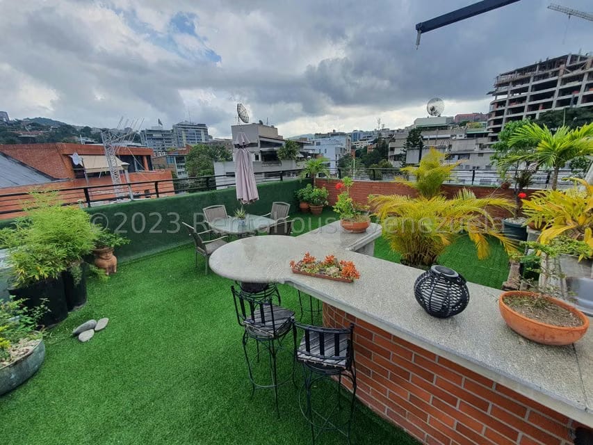 Apartamento (Duplex) en Venta en Los Naranjos de Las Mercedes, Distrito Metropolitano - 30
