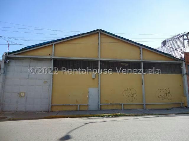 Comercial (Galpon - Deposito) en Venta en Sarria, Distrito Metropolitano