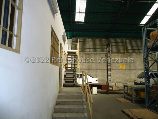 Comercial (Galpon - Deposito) en Venta en Sarria, Distrito Metropolitano - 5