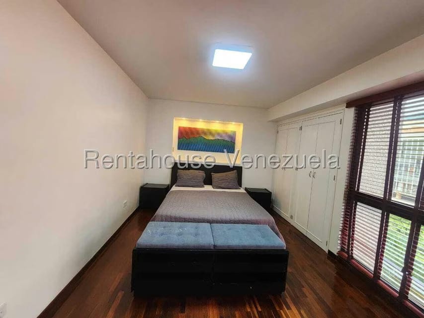 Apartamento (1 Nivel) en Alquiler en El Rosal, Distrito Metropolitano - 8