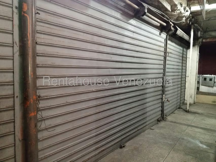 Comercial (Local Comercial) en Venta en Parroquia Santa Teresa, Distrito Metropolitano - 14