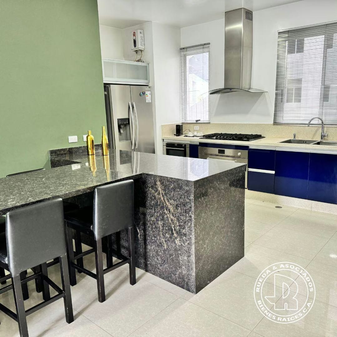 Apartamento en Venta - Res. Montserrat Garden - Mérida - Estado Mérida