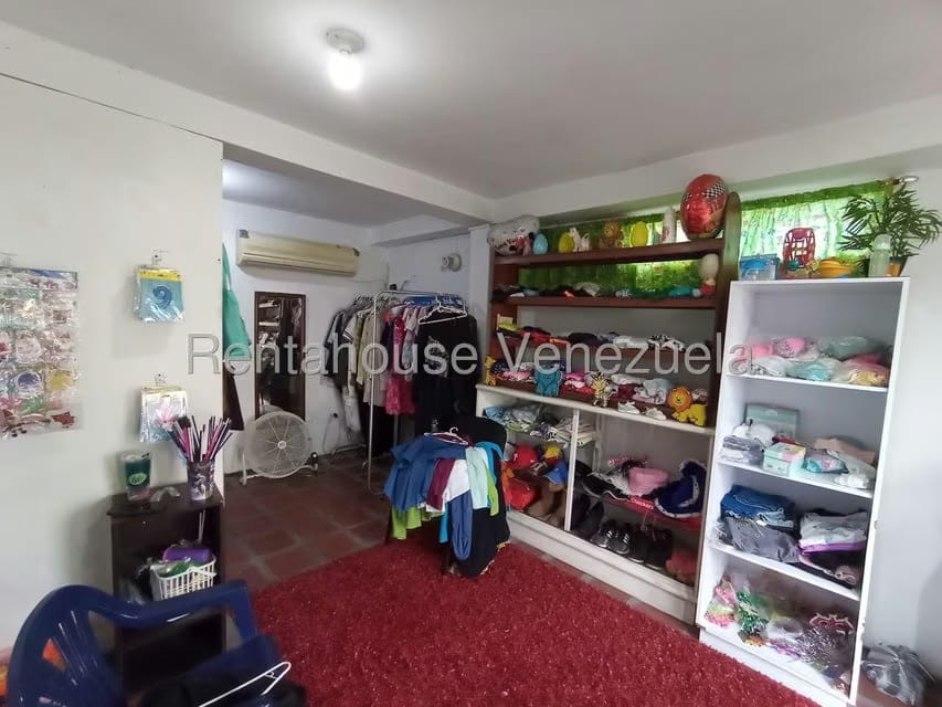 Comercial (Local Comercial) en Alquiler en Almarriera, Lara - 3