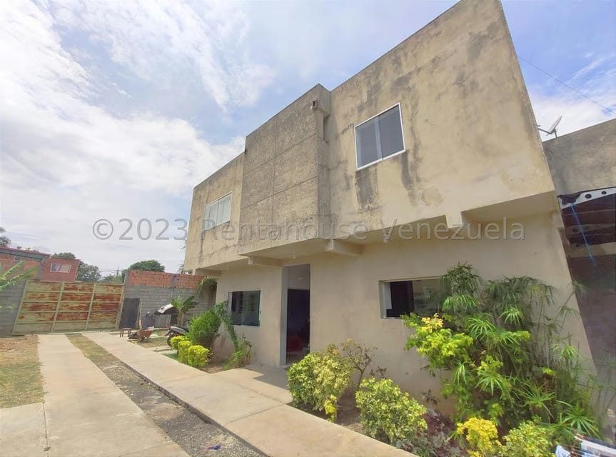 Casa (1 Nivel) en Venta en La Piedad Sur, Lara - 2