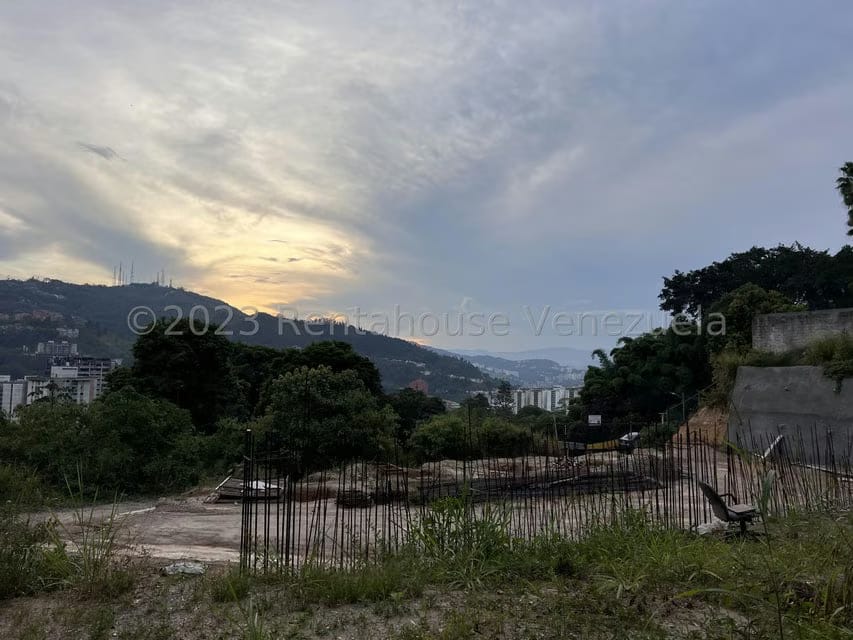 Terreno (Comercial) en Venta en Alto Hatillo, Distrito Metropolitano - 11