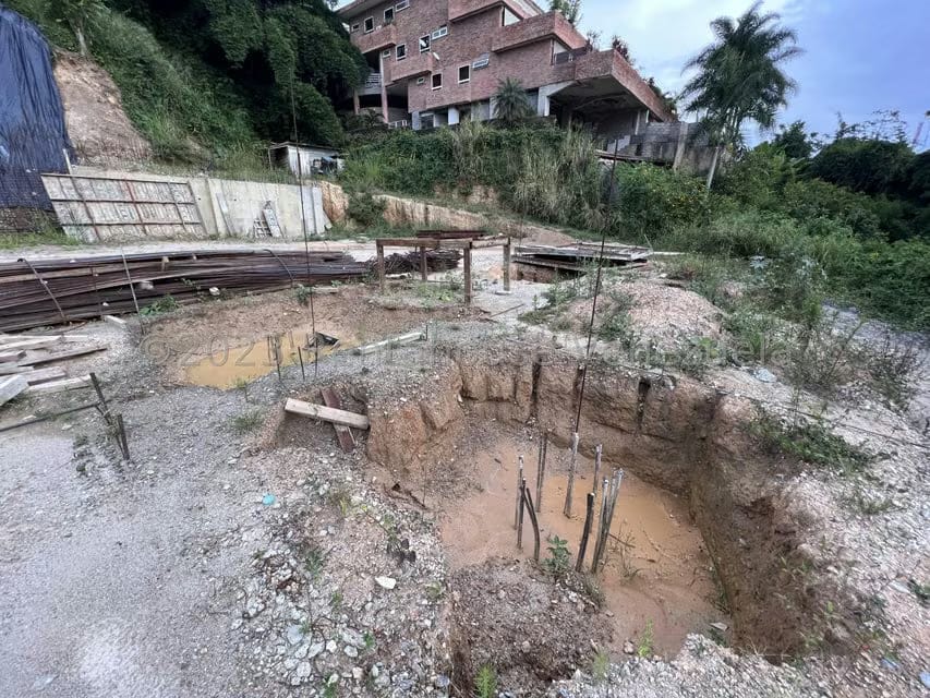 Terreno (Comercial) en Venta en Alto Hatillo, Distrito Metropolitano - 10