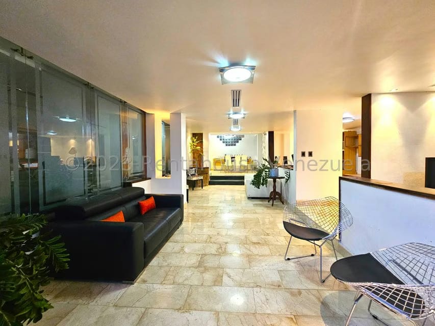 Casa (Duplex) en Venta en Zona Este, Lara - 12