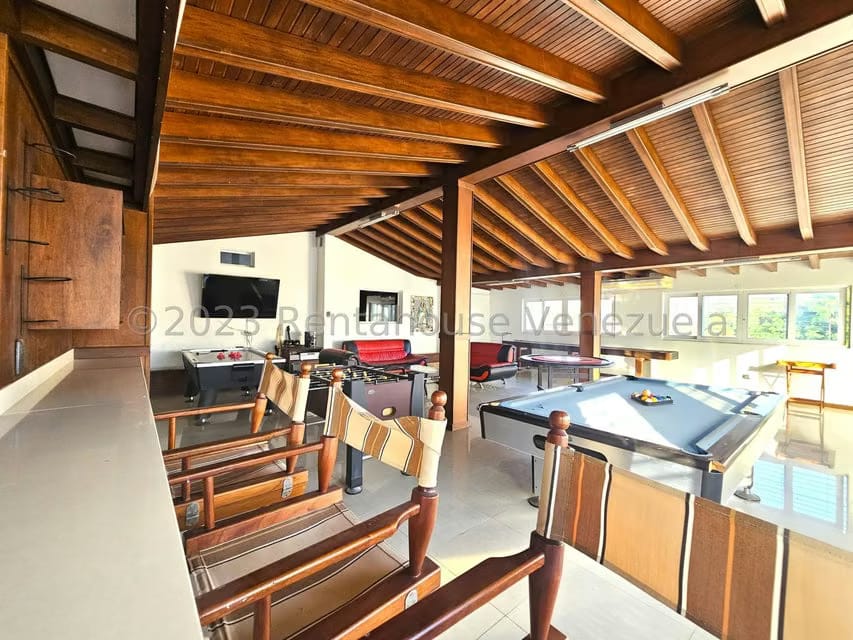 Casa (Duplex) en Venta en Zona Este, Lara - 51