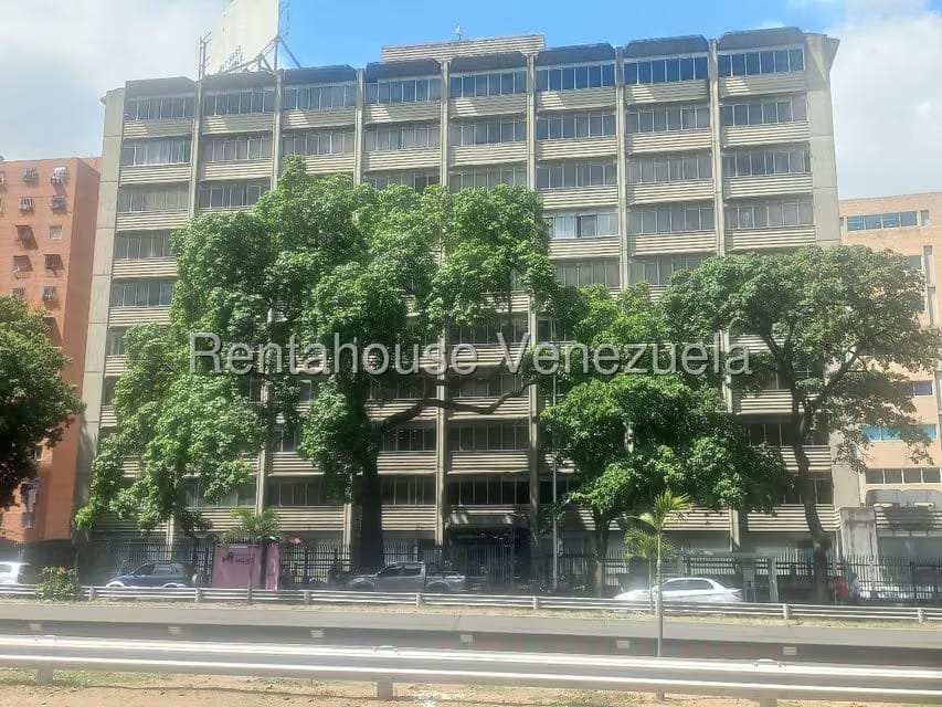 Comercial (Oficina) en Alquiler en La Florida, Distrito Metropolitano