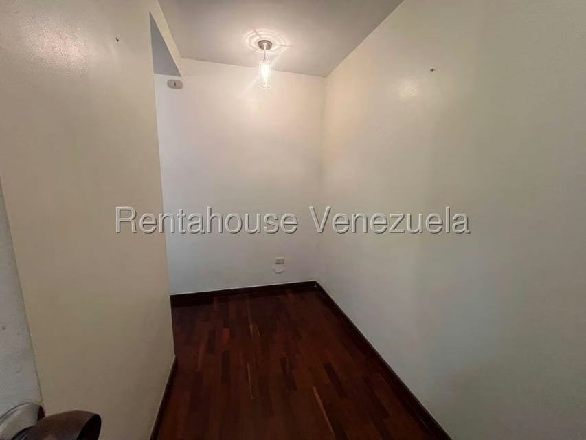 Apartamento (1 Nivel) en Venta en La Campiña, Distrito Metropolitano - 20