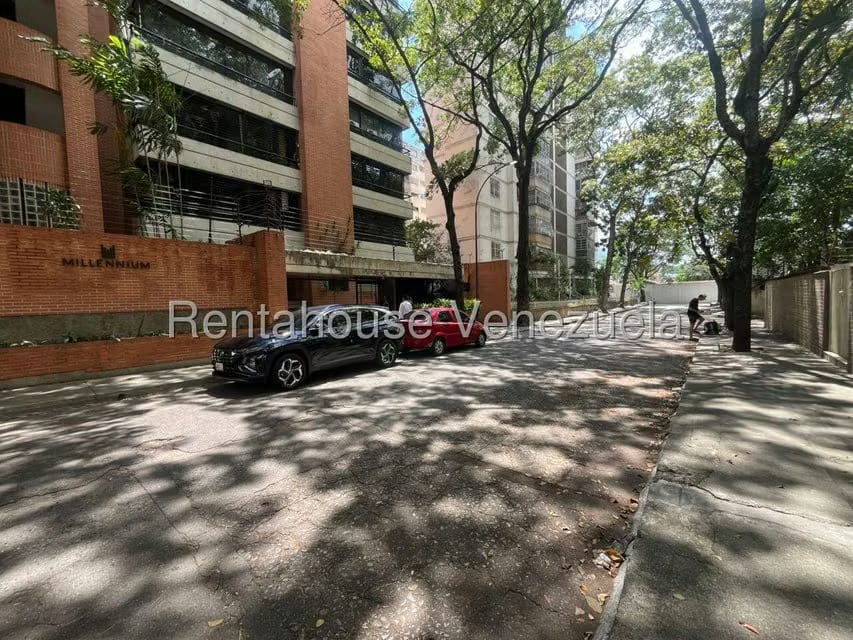 Apartamento (1 Nivel) en Venta en La Campiña, Distrito Metropolitano - 24