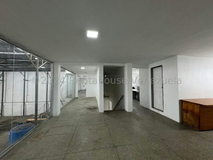 Comercial (Galpon - Deposito) en Venta en San Juan, Distrito Metropolitano - 7