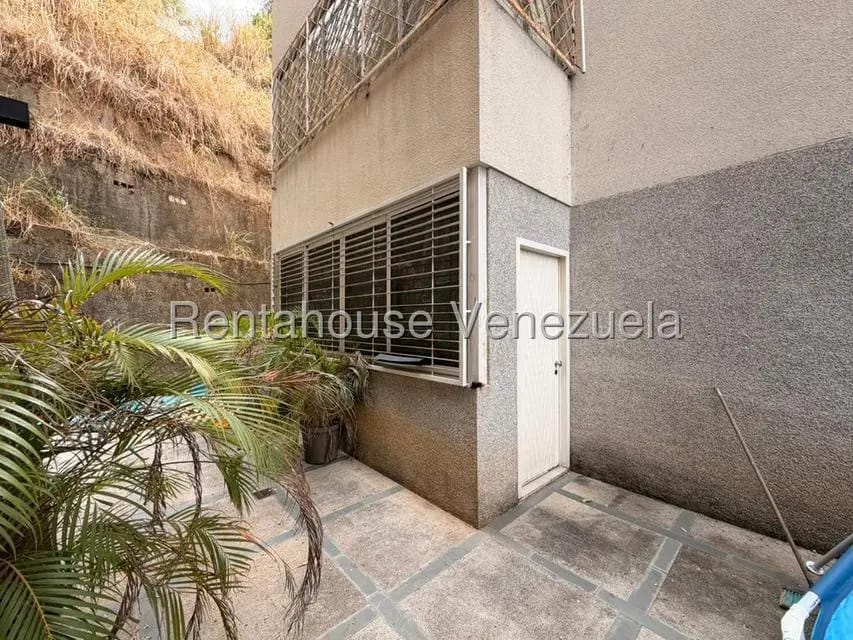 Apartamento (1 Nivel) en Venta en La Florida, Distrito Metropolitano - 31