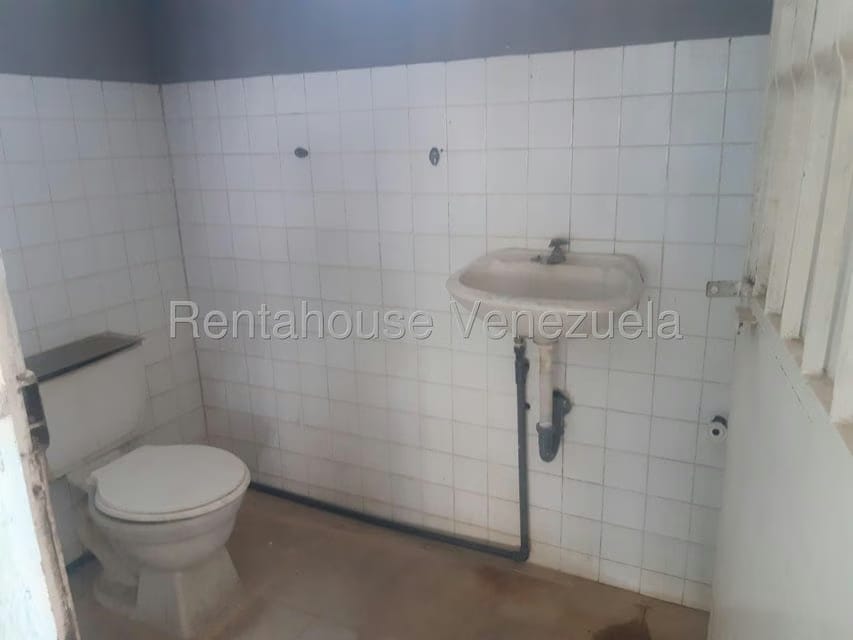 Comercial (Galpon - Deposito) en Alquiler en Intercomunal, Zulia - 4