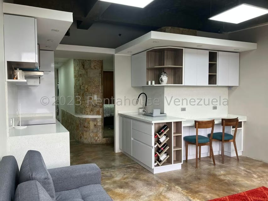 Apartamento (1 Nivel) en Alquiler en Chuao, Distrito Metropolitano - 3
