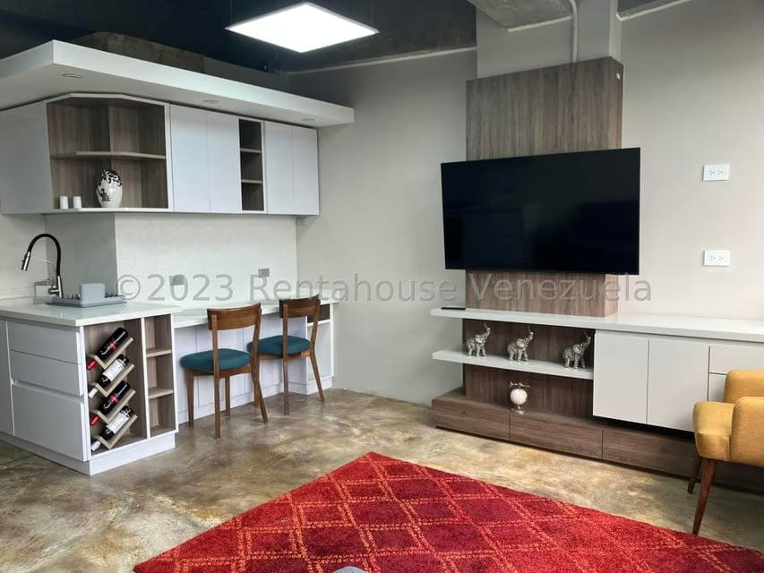 Apartamento (1 Nivel) en Alquiler en Chuao, Distrito Metropolitano - 5