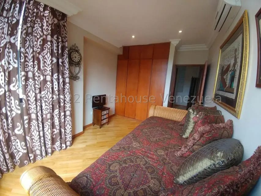 Apartamento (Duplex) en Alquiler en Manzanares, Distrito Metropolitano - 35