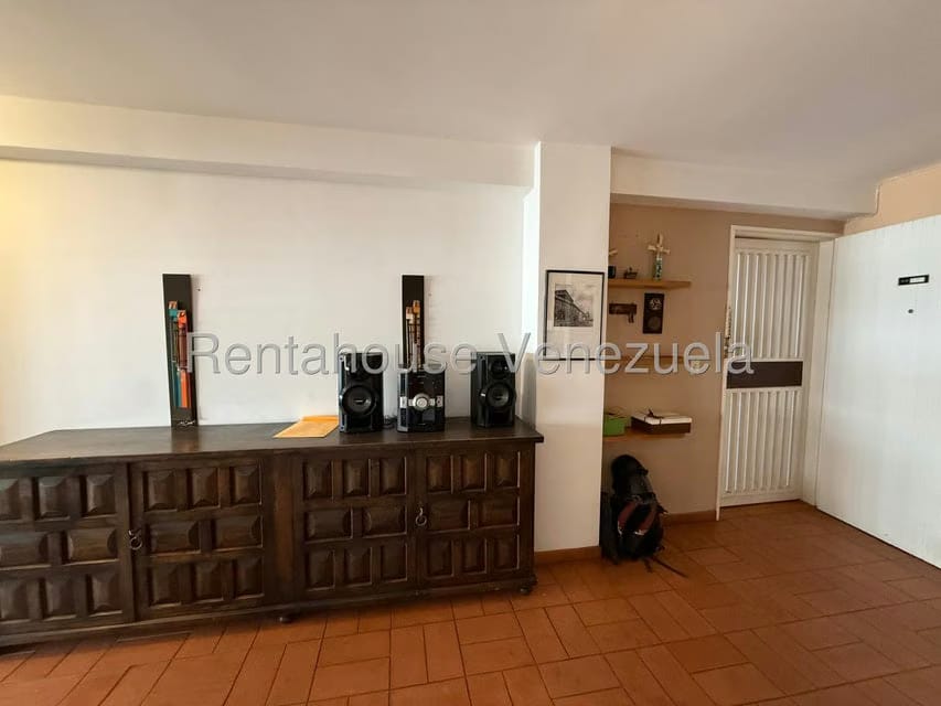 Apartamento (1 Nivel) en Alquiler en Colinas de Los Ruices, Distrito Metropolitano - 29