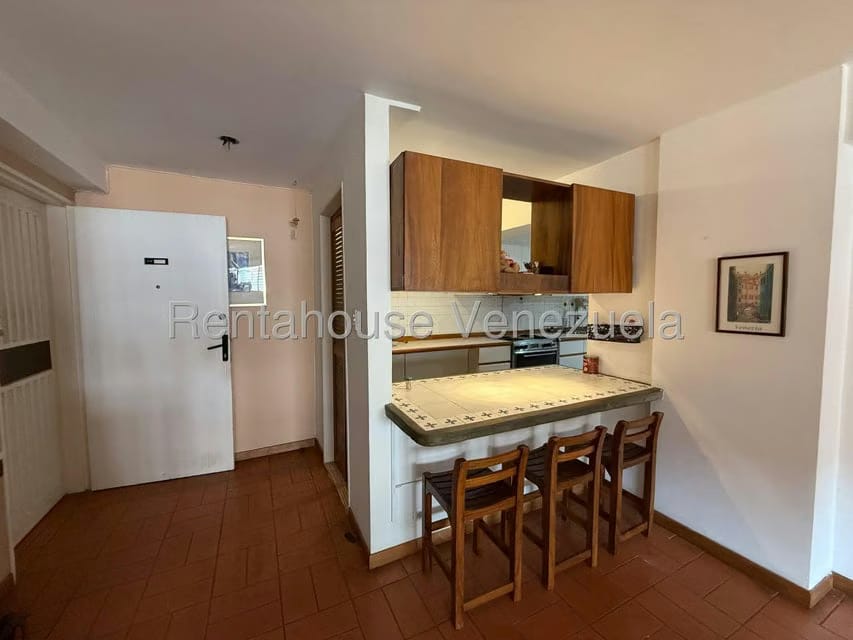 Apartamento (1 Nivel) en Alquiler en Colinas de Los Ruices, Distrito Metropolitano - 4