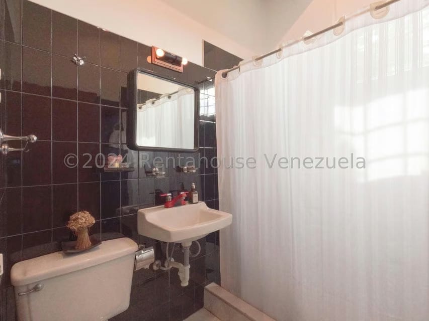 Casa (Multipes Niveles) en Venta en Colinas De Santa Rosa, Lara - 13