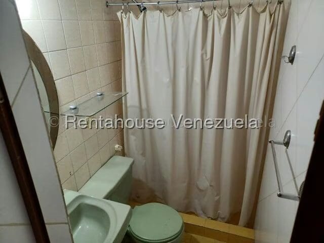 Casa (Multipes Niveles) en Venta en Las Acacias, Distrito Metropolitano - 19