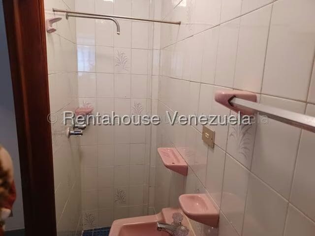 Casa (Multipes Niveles) en Venta en Las Acacias, Distrito Metropolitano - 24