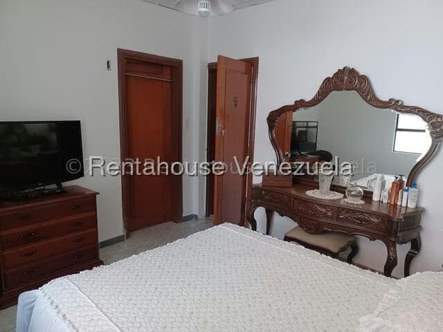 Casa (Multipes Niveles) en Venta en Las Acacias, Distrito Metropolitano - 9