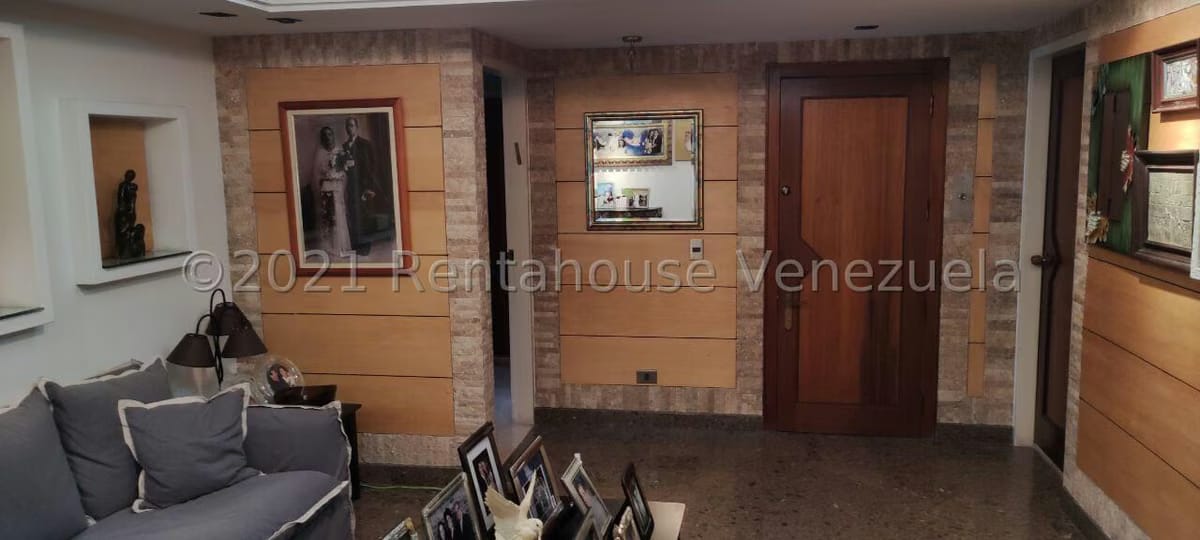 Apartamento (Penthouse) en Venta en La Florida, Distrito Metropolitano - 15