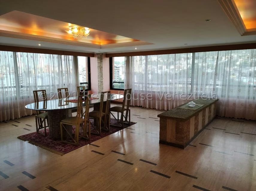 Apartamento (Penthouse) en Venta en La Florida, Distrito Metropolitano - 18