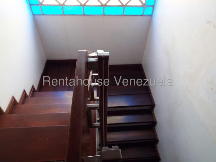 Casa (Multipes Niveles) en Venta en Montalban I, Distrito Metropolitano - 22