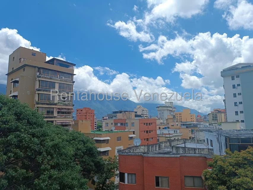 Apartamento (Multiples Niveles) en Venta en Las Acacias, Distrito Metropolitano - 5