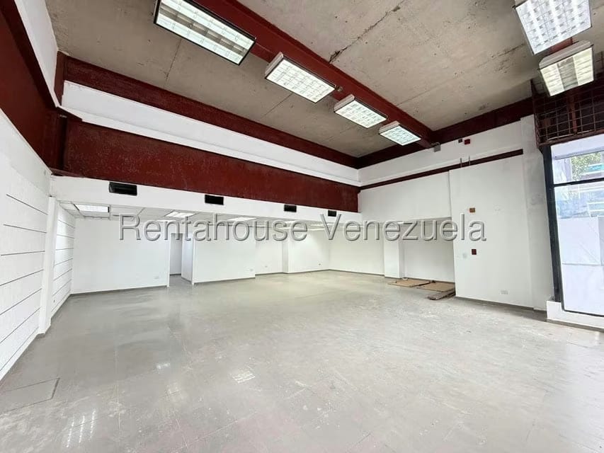 Comercial (Local Comercial) en Alquiler en Centro, Lara - 2