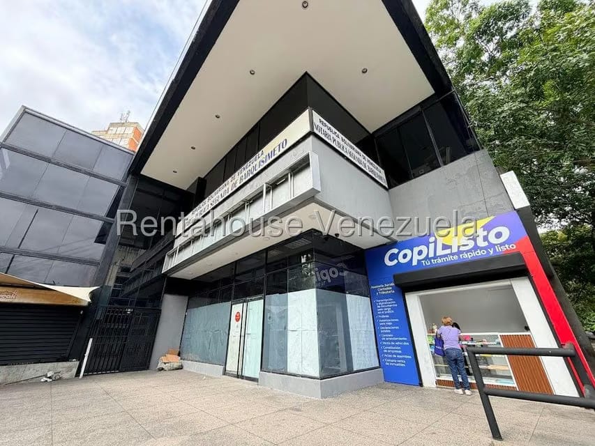 Comercial (Local Comercial) en Alquiler en Centro, Lara - 13