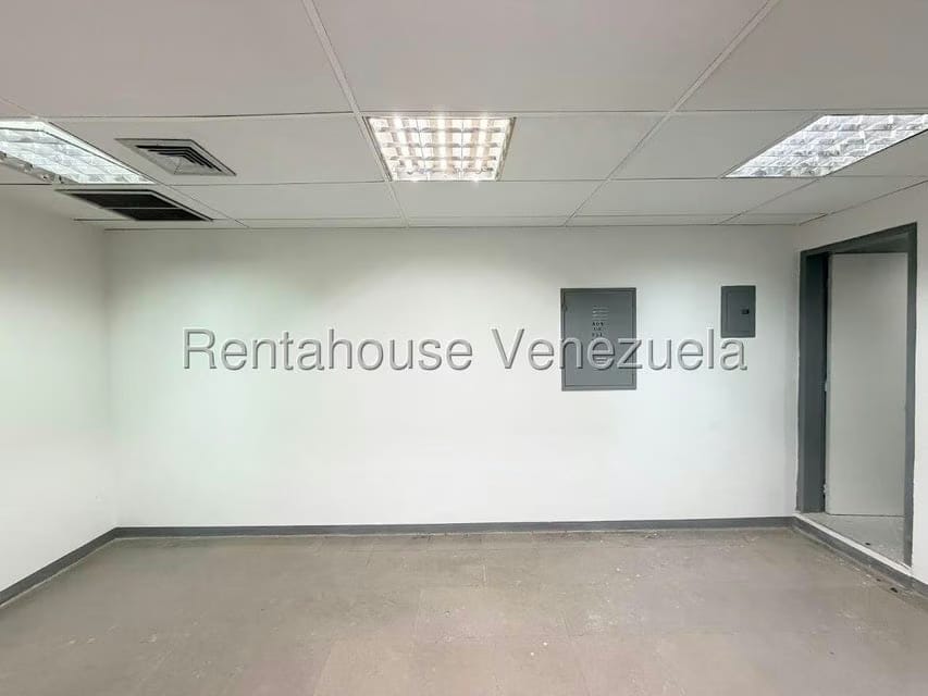 Comercial (Local Comercial) en Alquiler en Centro, Lara - 5