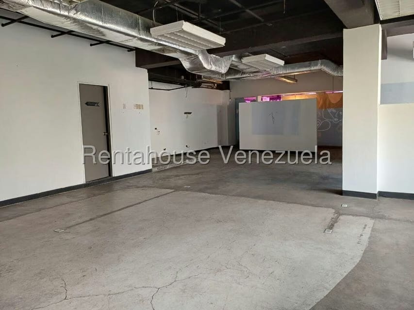 Comercial (Local Comercial) en Alquiler en Las Mercedes, Distrito Metropolitano - 12