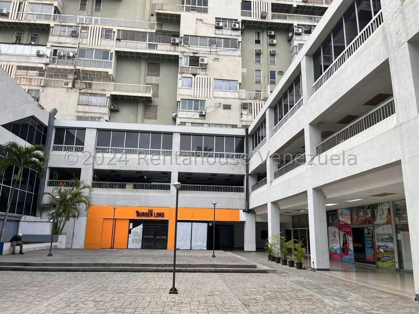 Comercial (Oficina) en Venta en Los Chaguaramos, Distrito Metropolitano - 25