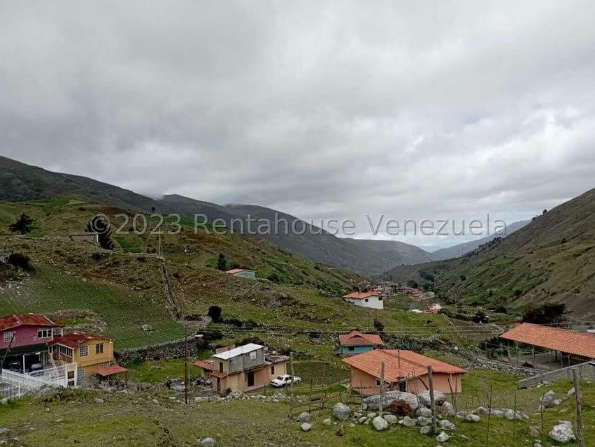 Terreno (Residencial) en Venta en Mucuchies, Merida - 4