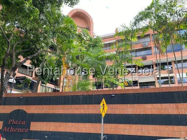 Apartamento (1 Nivel) en Alquiler en Los Naranjos de Las Mercedes, Distrito Metropolitano - 28